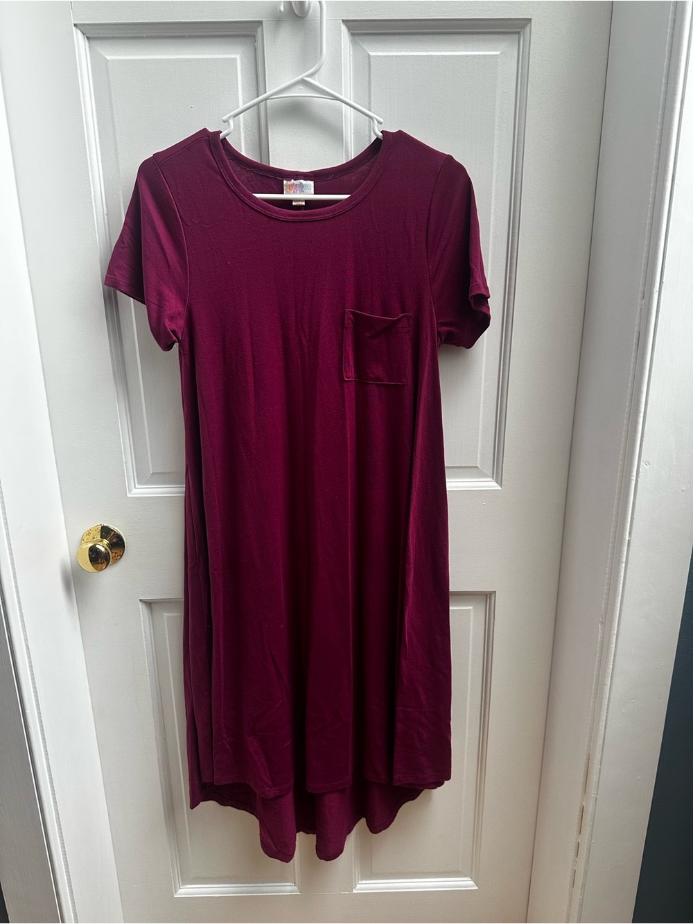 LuLaRoe Short Sleeve High-Low Swing Dress in Purple/Burgundy